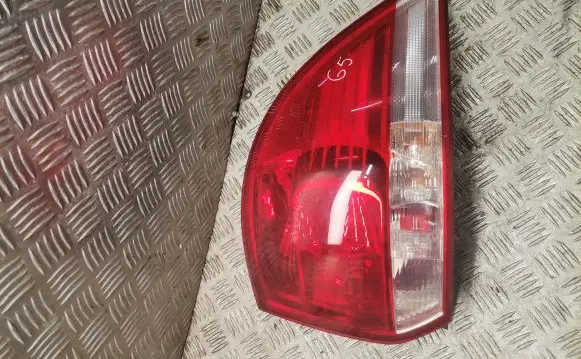 Volkswagen Golf V Rear/tail lights