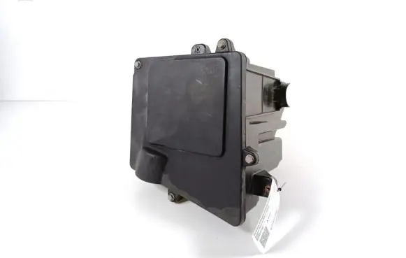 Renault Master III Fuse module 8200937730