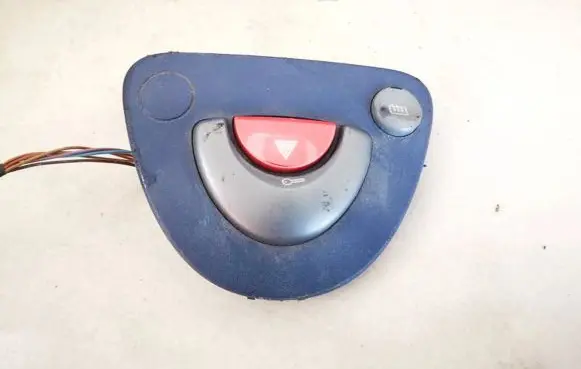 Smart ForTwo I Hazard light switch v012 092099