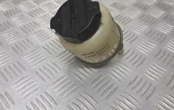 Nissan Murano Z50 Power steering fluid tank/reservoir