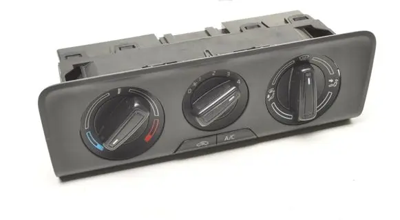 Skoda Fabia Mk3 (NJ) Climate control unit 6V0819075