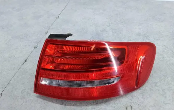 Audi A4 S4 B8 8K Rear/tail lights 8K9945096