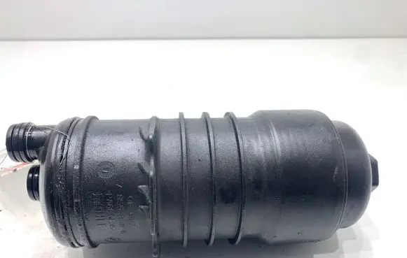 Audi A5 8T 8F Oil filter mounting bracket 78558686