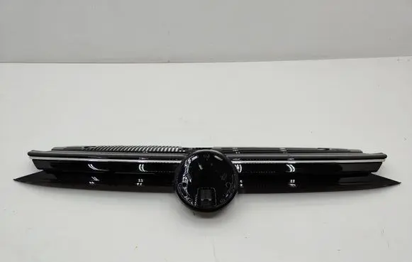 Volkswagen Golf VIII Front grill 5H0853651BC