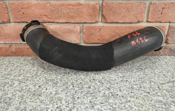 Intercooler hose/pipe