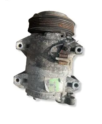 Volvo V70 Air conditioning (A/C) compressor (pump) 30780326