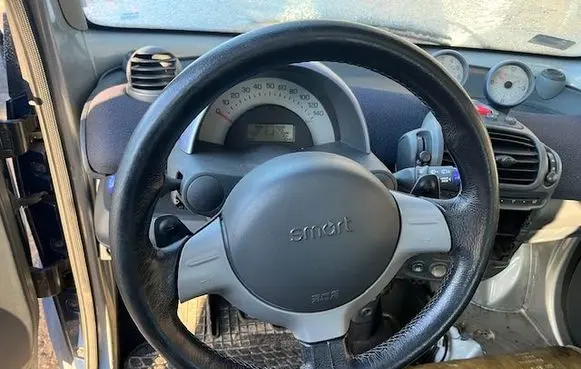Smart ForTwo I Steering wheel 