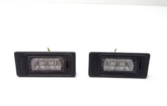 Audi A1 Number plate light 4G0943021