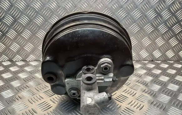 Audi A6 S6 C6 4F Brake booster 4F0612105G