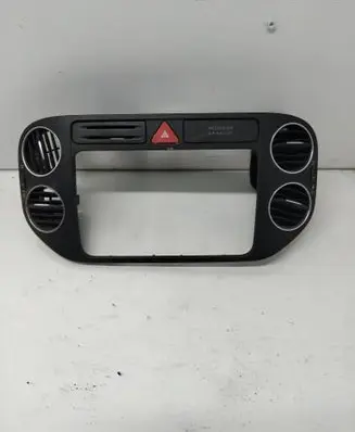 Volkswagen Golf Plus Dash center air vent grill 5M0858071A
