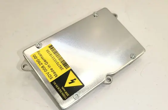 BMW X5 E53 Headlight ballast module Xenon 5DV00829000
