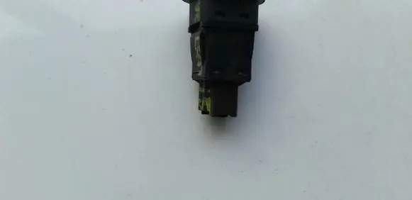 Passenger airbag on/off switch