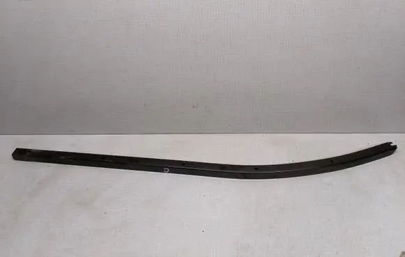 Volkswagen Transporter - Caravelle T5 Sliding door upper top rail 7H0843860F
