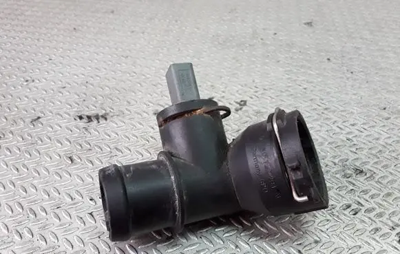 Skoda Octavia Mk2 (1Z) Engine coolant pipe/hose 1K0122291AD