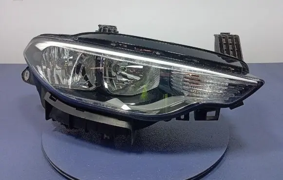 Fiat Tipo Headlight/headlamp 52145158