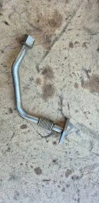 Coolant pipe/hose
