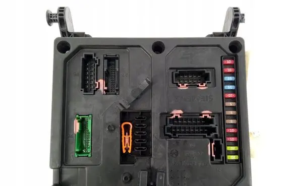Volkswagen Sharan BSM Control unit S120042300