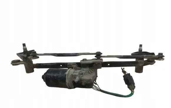 Front wiper linkage and motor