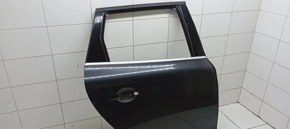 Volvo XC60 Rear door 