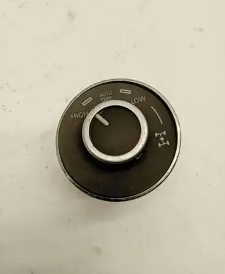 Volkswagen Touareg I Differential lock switch 7L6941435R