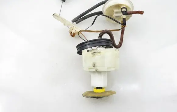 Audi A4 S4 B5 8D In-tank fuel pump 8D0201319
