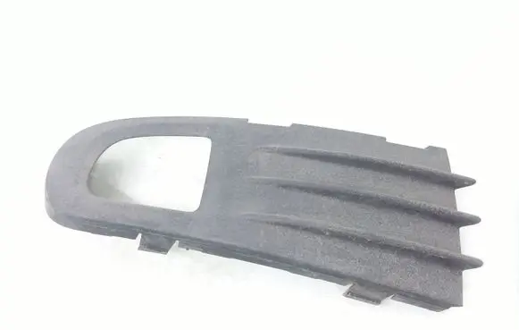 Volvo V50 Front bumper lower grill 30655885