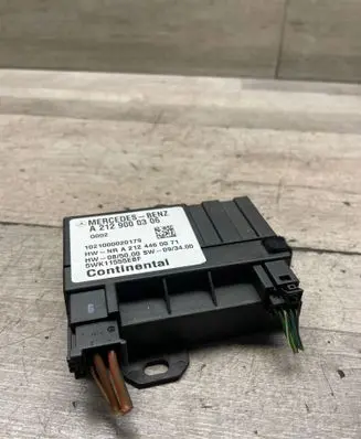 Mercedes-Benz E W212 Fuel injection pump control unit/module A2129000306 A2124460071 5WK11555EBF