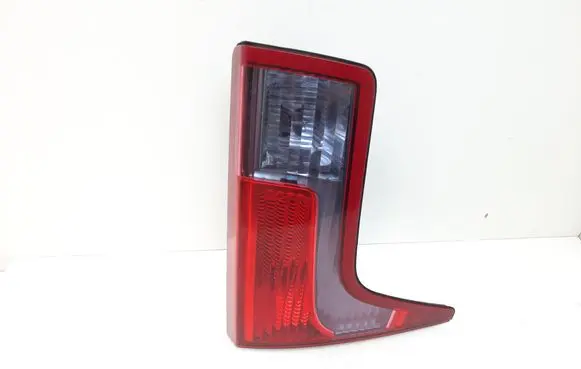 Citroen C5 Tailgate rear/tail lights 89032711