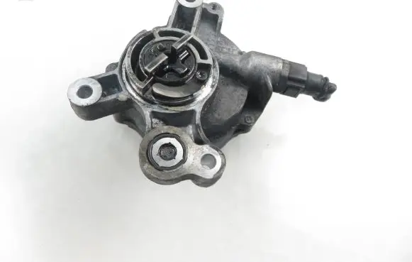 Ford Focus Vacuum pump D1651A