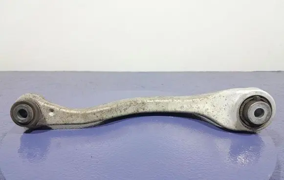 BMW X7 G07 Rear control arm 6878021