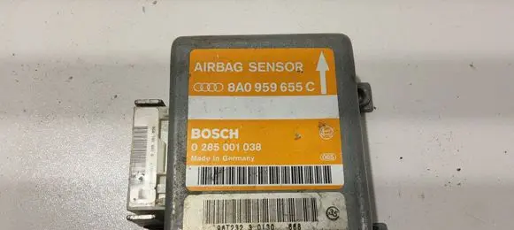 Audi A6 S6 C4 4A Airbag control unit/module 8A0959655C 0285001038