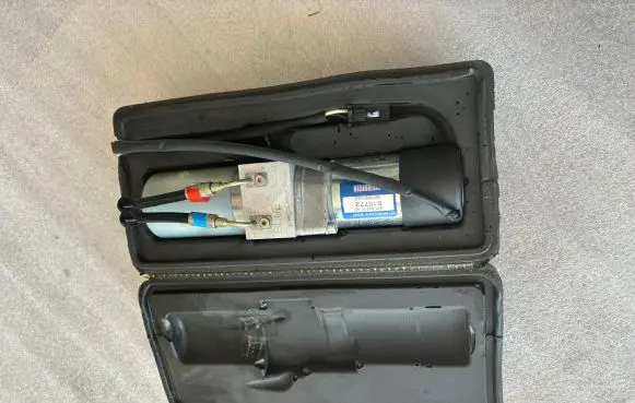 Mercedes-Benz S W221 Air suspension compressor/pump A2218000148 HB70621002 2218000148