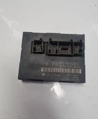 Audi A3 S3 8P Comfort/convenience module 8P0959433C 05700610 5DK00858336