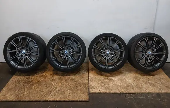 BMW Z4 E85 E86 R18 alloy rim 7896470 7896490