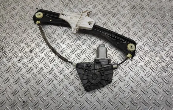 Volkswagen Jetta VI Rear door window regulator with motor 6R0959812D 402338D 033441IT14