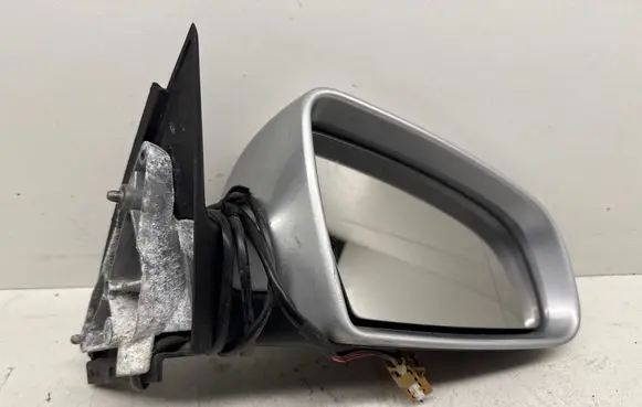 Audi A4 S4 B7 8E 8H Front door electric wing mirror E1010681