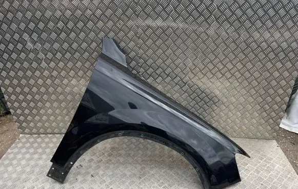 Audi Q7 4M Fender