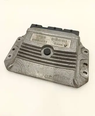 Renault Clio III Engine control unit/module 8200461733 215854125B 8200504593