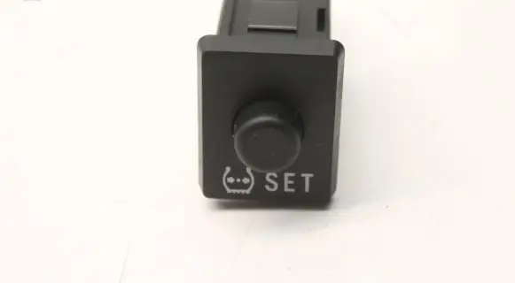 Toyota Verso-S Other switches/knobs/shifts 15D084