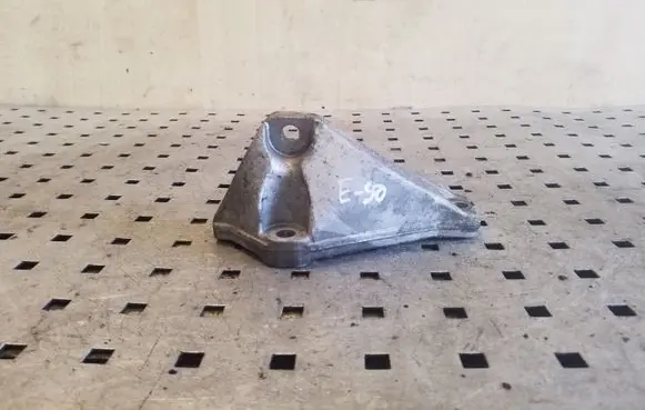 BMW 3 E90 E91 Fuel pump bracket 7804376
