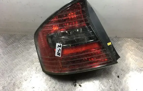 Subaru Legacy Rear/tail lights