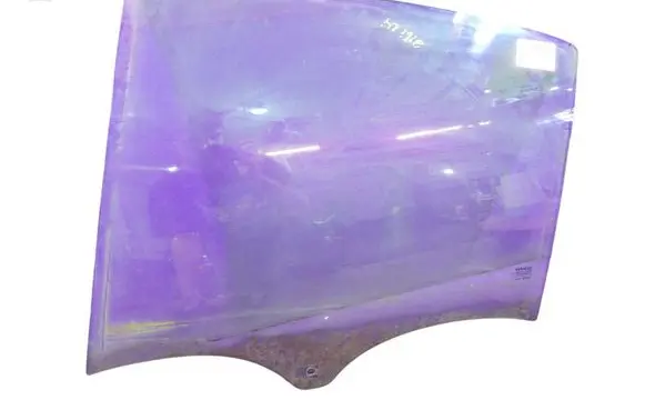 Renault Laguna II Front door window glass four-door 