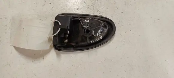 Opel Vivaro Rear door interior handle 7700432707