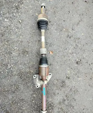 Dacia Duster II Front driveshaft 391001740R