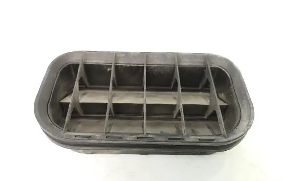 Ford Galaxy Quarter panel pressure vent 95VWA019K51AA