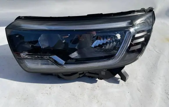 Renault Kangoo III Headlight/headlamp 260608411R
