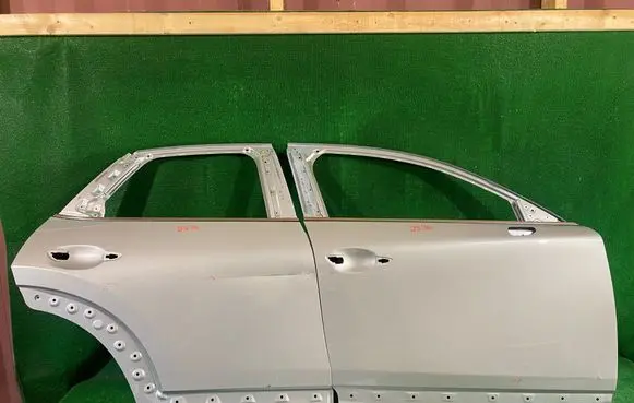 Mazda CX-30 Front door