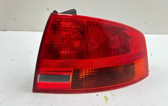 Audi A4 S4 B7 8E 8H Rear/tail lights 8E5945096