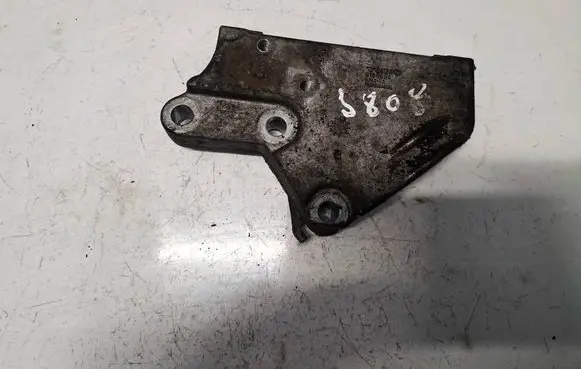 Volvo S80 Engine mounting bracket 9180996