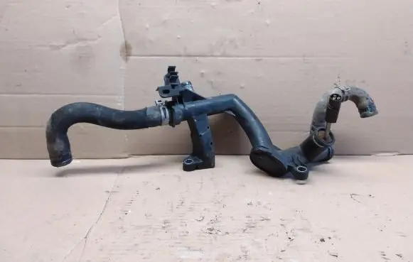 Peugeot 308 Engine coolant pipe/hose 9670254180
